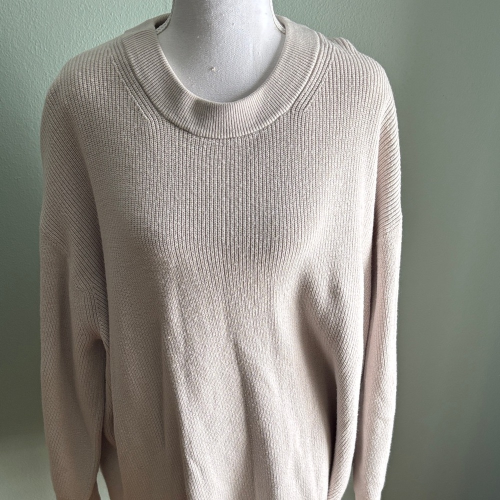 Lululemon Women's Crew Neck Sweater